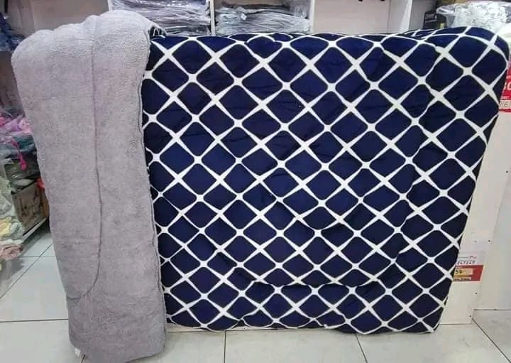 Single 5*6 Woolen Duvet  Warm and  Soft All Season Blanket for Kids & Adults  Cozy Bedding in Assorted Colors Ideal for Cold Nights No Bedsheet and No Pillow Cases