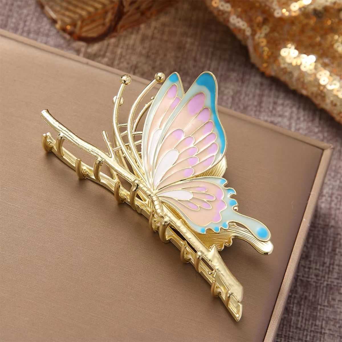 Elegant 10cm Metal Butterfly Shark Clip | Durable Hair Claw for Women Girls, Fashion Hair Accessories (Party & Daily Use)