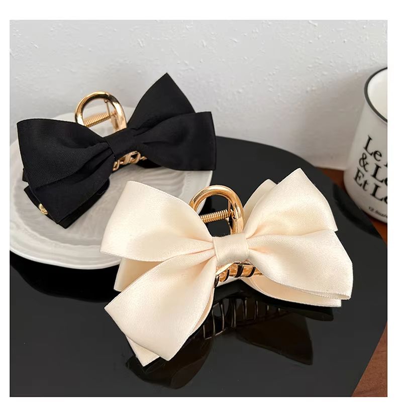 12CM Large Satin Bow Hair Claw｜Viral Hairpins for Girls (Sweet & Trendy Hair Accessories)