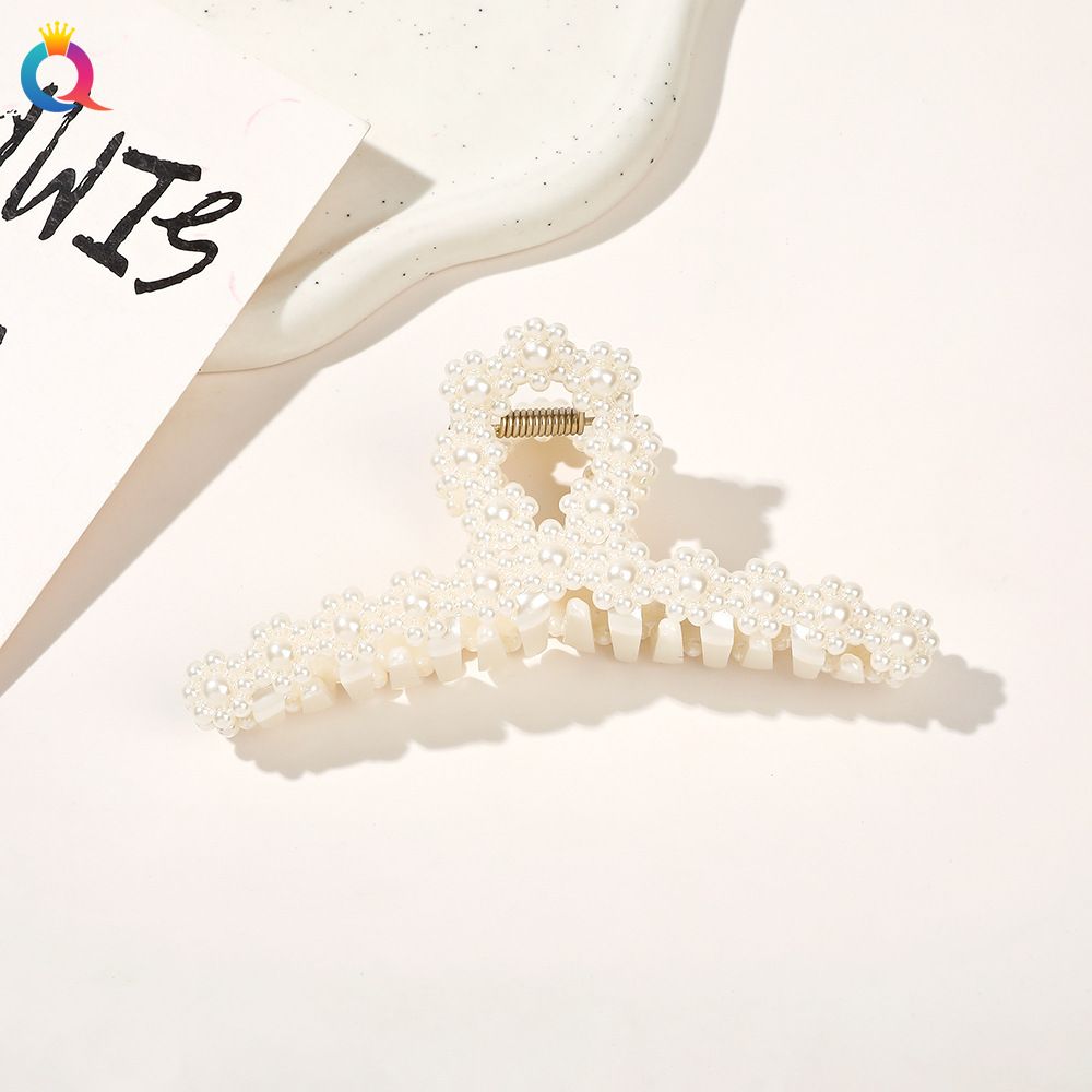 Ladies' elegant large pearl hairpin, back of the head grip, updo ponytail shark clip hair accessory