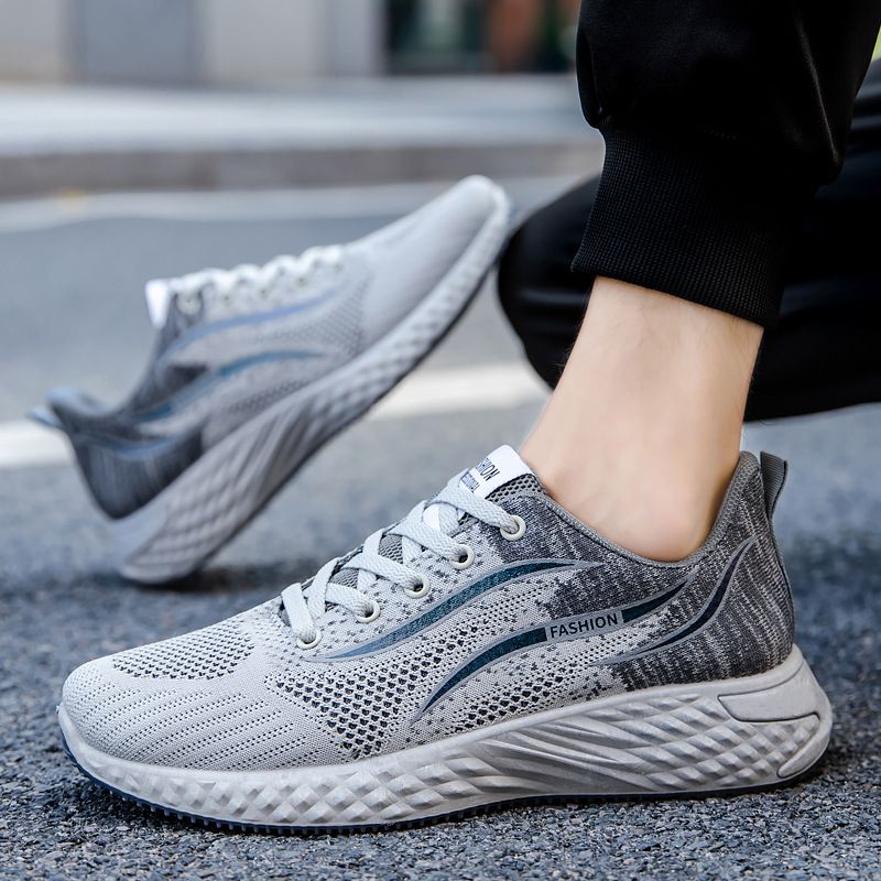 Men's casual shoes Breathable flying woven running shoes boys fashion lightweight outdoor sports casual shoes students athletic Daddy mesh sneakers