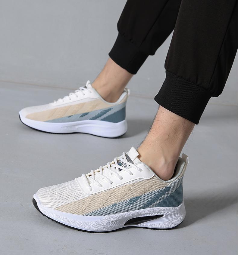 Men's casual shoes Breathable flying woven running shoes boys fashion lightweight outdoor sports casual shoes students athletic Daddy mesh sneakers