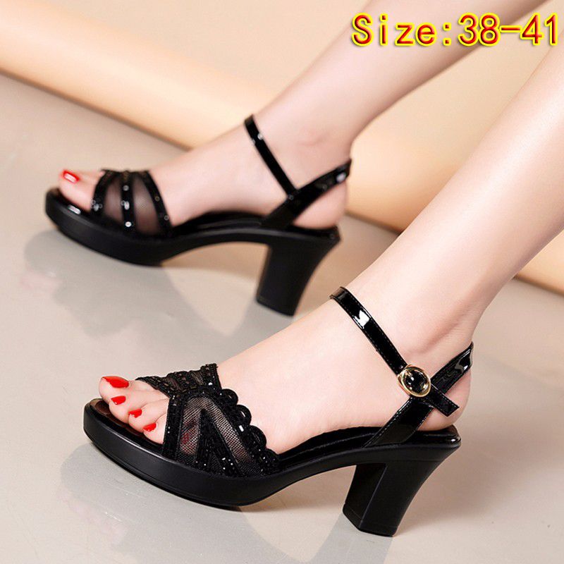 Size 38-41 ladies fashion fish mouth shoes medium heels women's single button sandals shoes girls chunky heel sandal