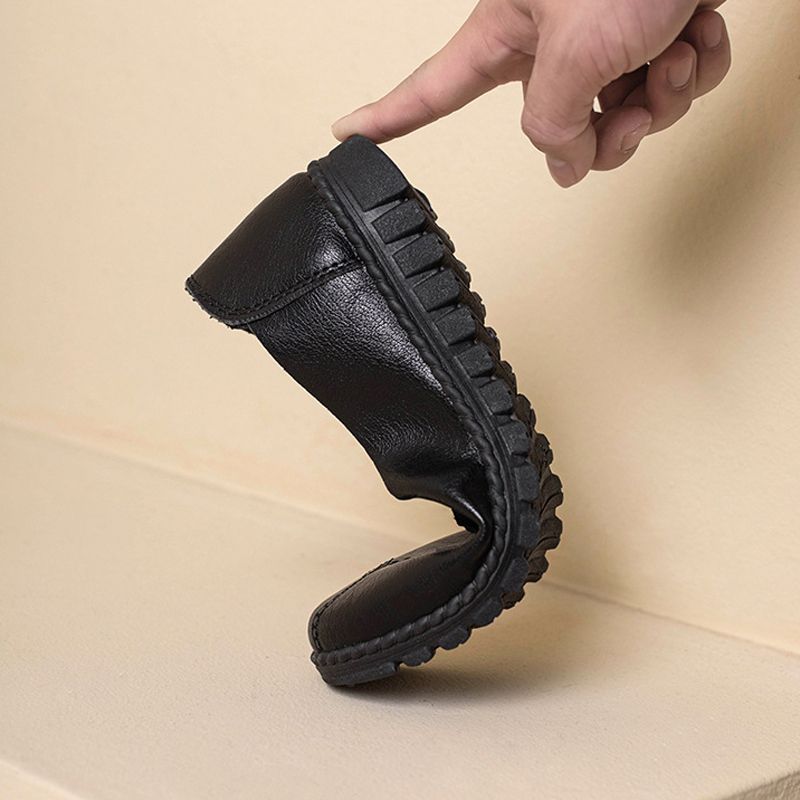Women's PU leather single shoes Ladies artificial flat yoga gym students soft sole casual shoes girls bean shoes mom loafers
