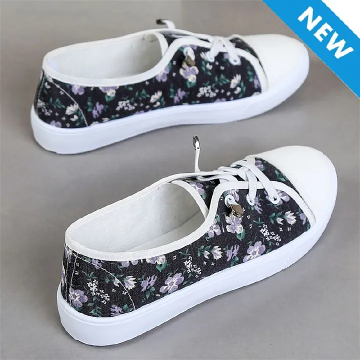 Baldur Size 37-40 women's cloth shoes fashion Floral single shoes girls Non-slip flats casual sports shoes students light loafers shoes  black  +white