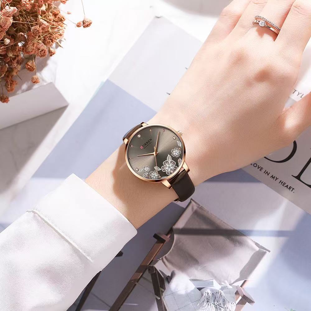 CURREN/Ka Rui En 9068 Ladies' Small Dial Watch Waterproof Casual Leather Women's Watch Authentic Product