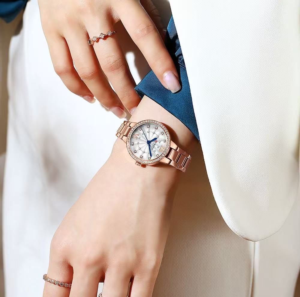 CURREN/Ka Rui En 9085 Women's Small Dial Roman Numeral Watch Water-Resistant Rhinestone Ultra-Thin Women's Watch Stainless Steel Strap Watch