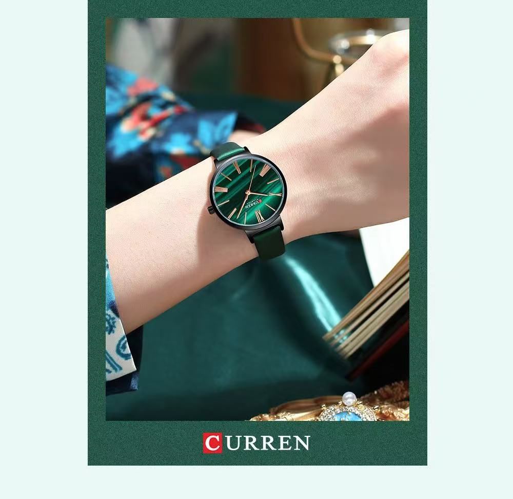 CURREN Model 9076 Ladies' Small Dial Leather Strap Watch Ultra-Thin Waterproof Watch Round Analog Watch