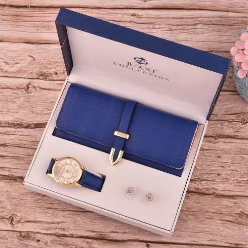 3Pcs/Set Ladies Fashion Temperament Wallet + Watch + Ear Stud Gift Box Gift Set, Festival Gift for Gifting