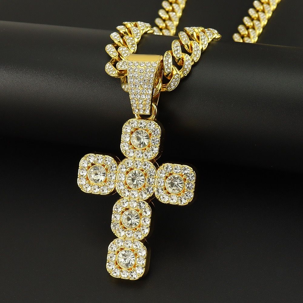 Alloy New Style Rock Sugar Diamond Cross Pendant Necklace Men Ins Style Versatile Niche High-End Sense Hip-Hop Cuban Chain