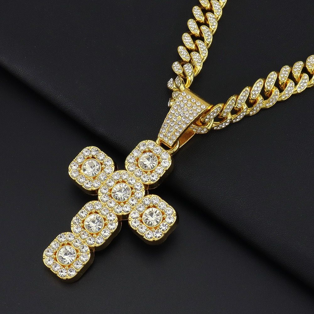 Alloy New Style Rock Sugar Diamond Cross Pendant Necklace Men Ins Style Versatile Niche High-End Sense Hip-Hop Cuban Chain