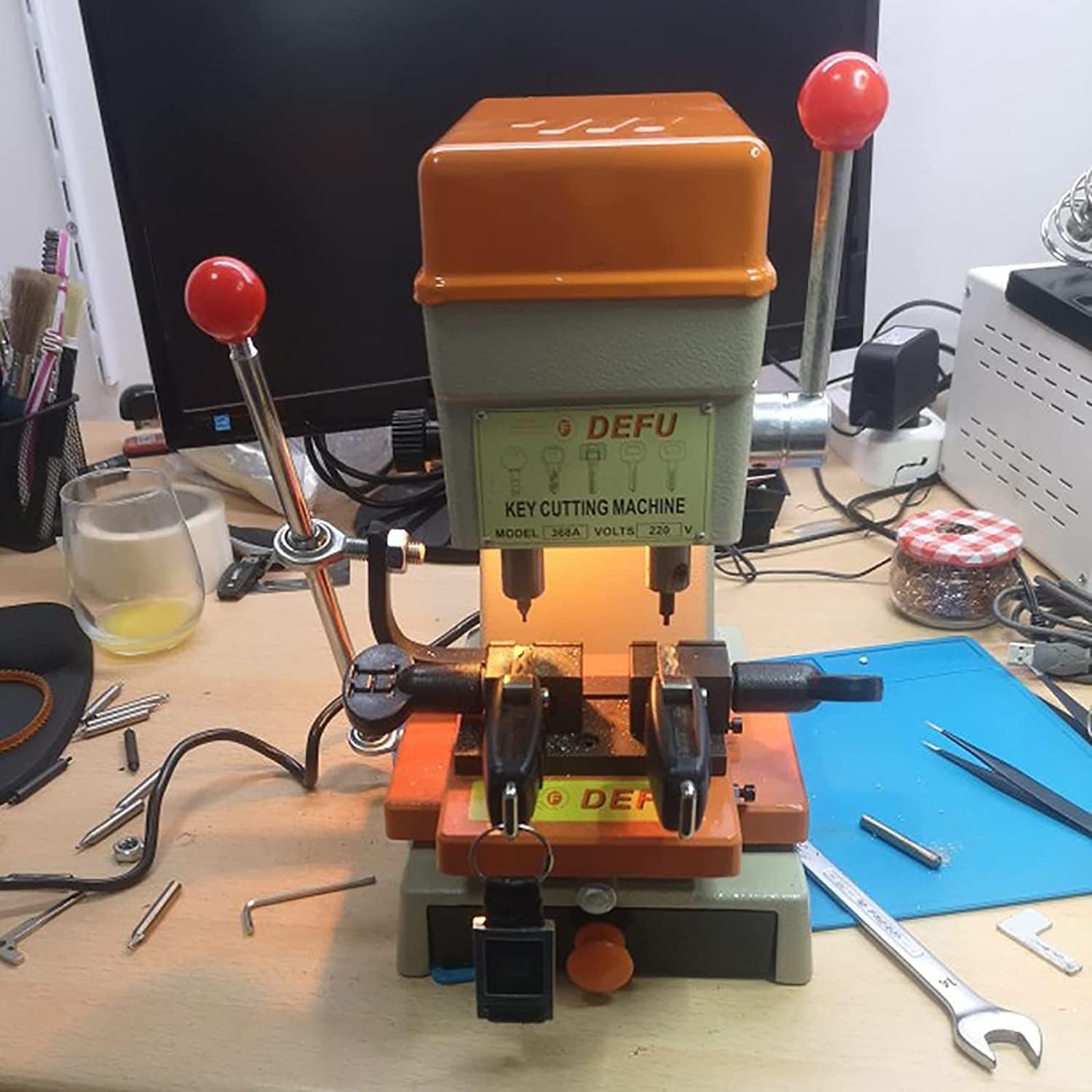 Professional Electric Key Cutting Machine Key Duplicator Key Copy Machine - Duplicate Car/House Keys - Compact Desktop Key Maker for Locksmith Shop