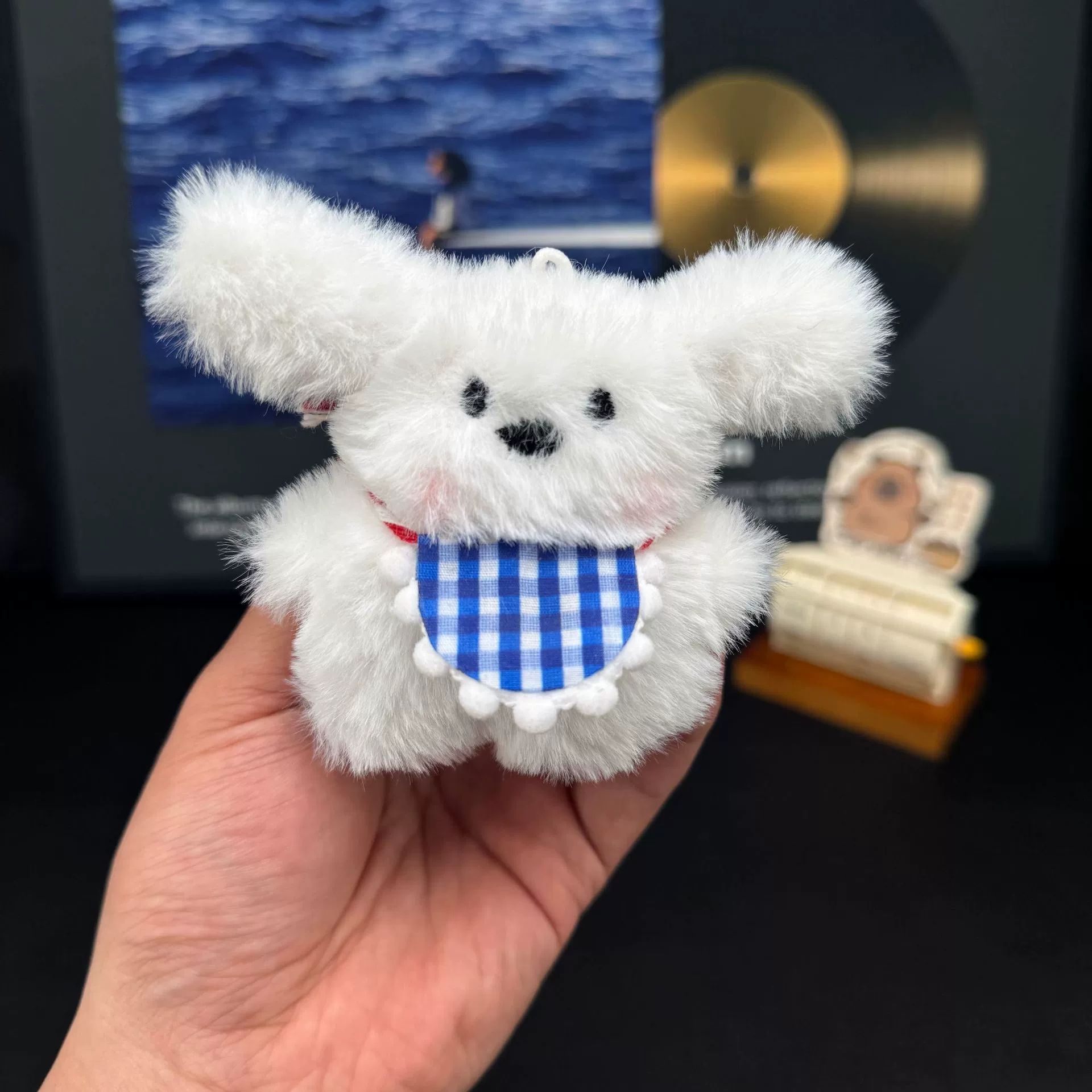 Doll UK NR Flying Rabbit Plush Cute Pilot Little Milk Dog Doll Toy Pendant Cute Cute Cute Keychain Pendant Bag Holiday Birthday Gift for People
