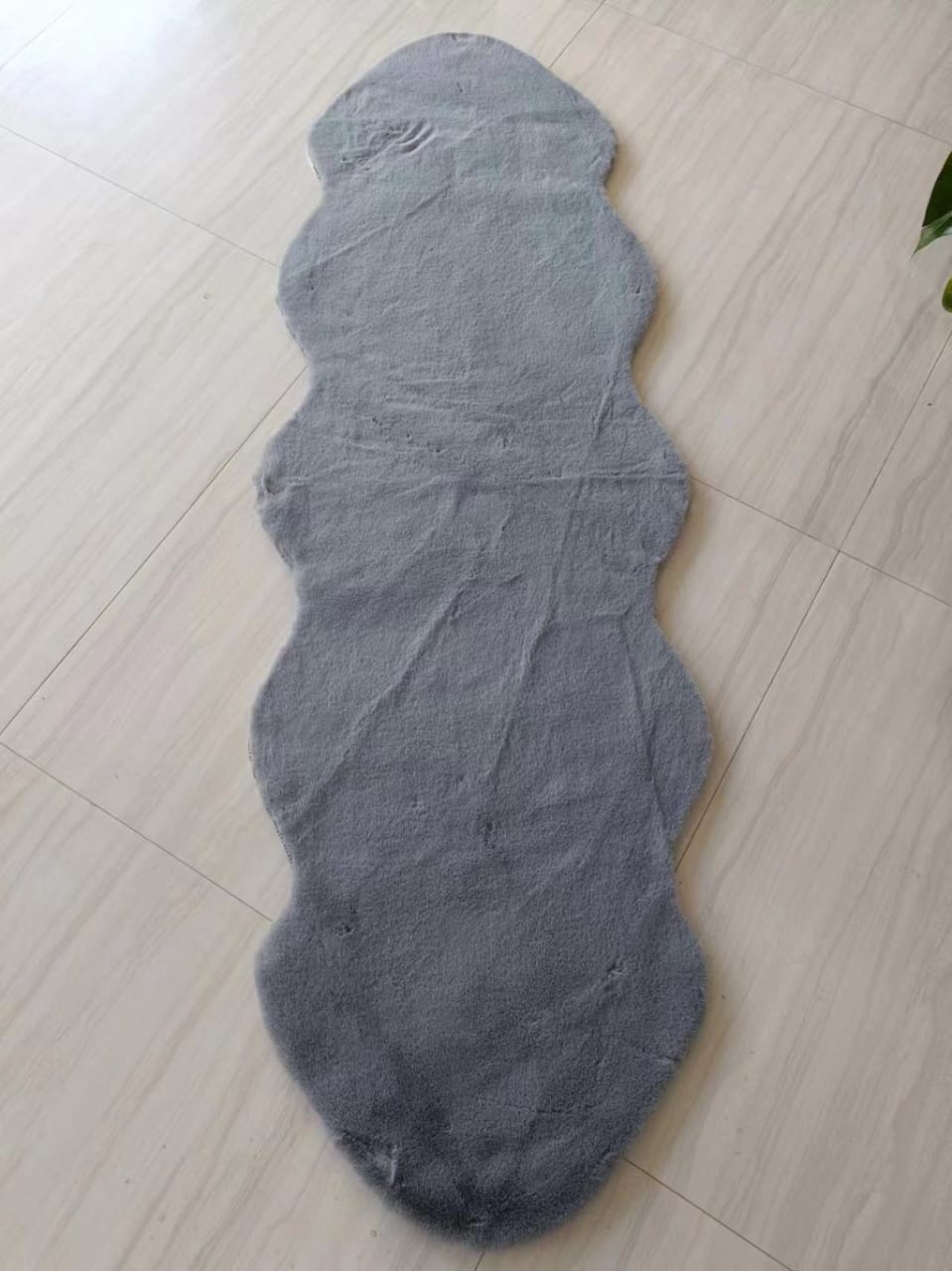 Ultra Soft Rabbit Fur Rug – Luxury Fluffy Bedside Carpet, Non-Slip, Stylish Home Décor Mat