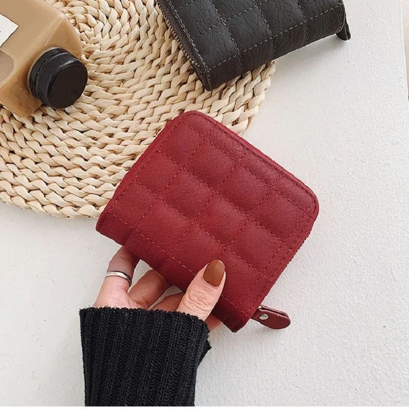 Bifold Leather Wallets for Women Minimalist Small Clutch Short Purse with Zipper Card Holder Ladies Embroidery Cute Coin Purse