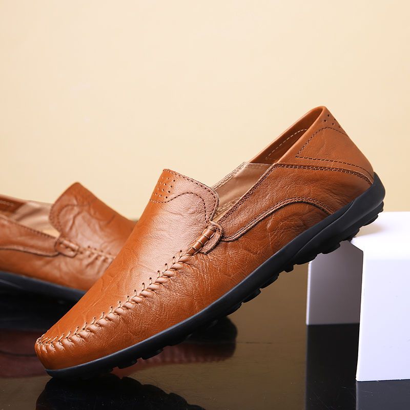 Men Leather Casual Shoes Loafers New Fashion Luxury Brand Moccasin Comfortable Breathable Boat Driving Brown Leather Shoes