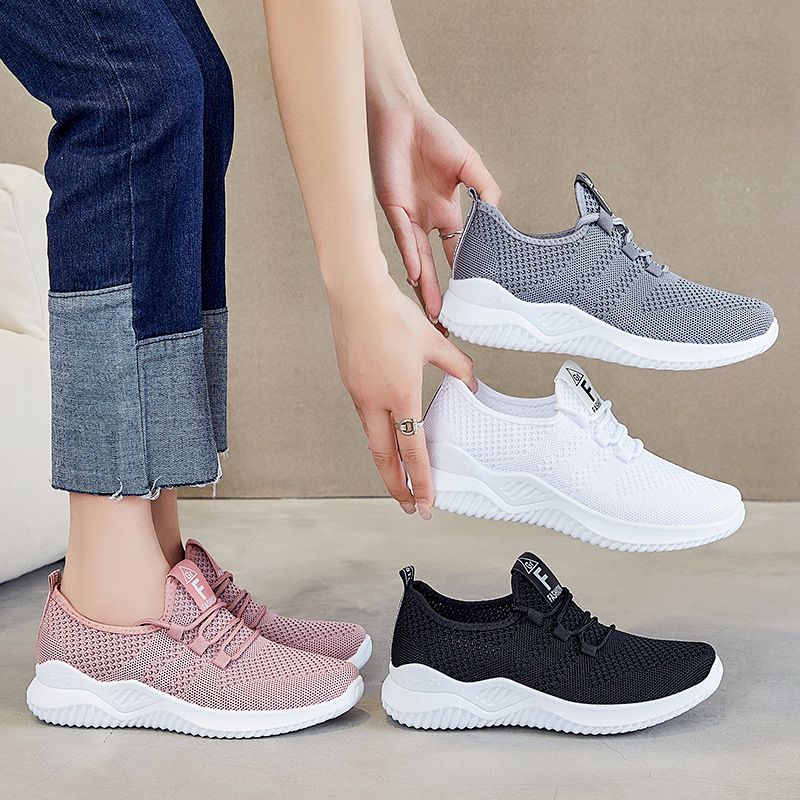 New Casual Flats Shoes For Women Comfort Soft Bottom Sports Shoes Breathable Mesh Runing Shoes Lightweight Sneakers Brown