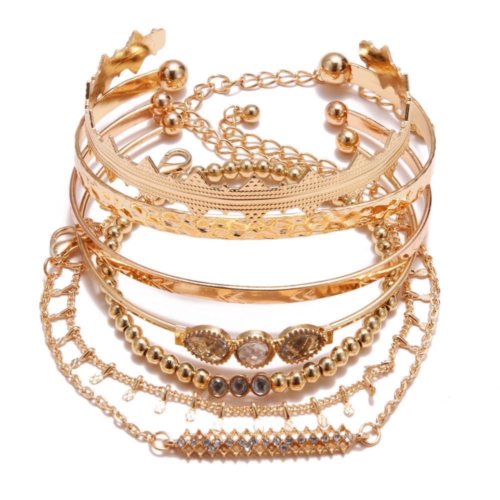 7 Pieces Women's Gold Bangle Bracelet - Multi-Layer Stackable Textured Bracelet Bohemian Jewelry Set.