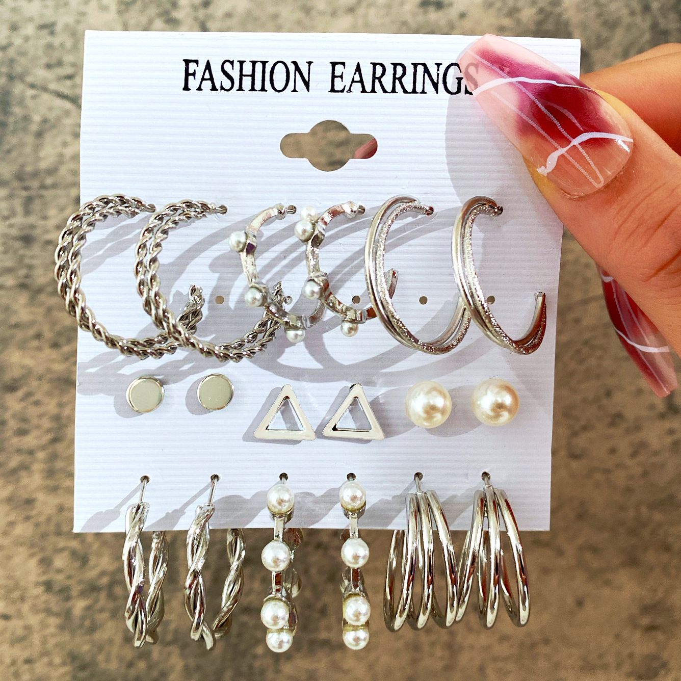 9Pcs/Set Women Earrings Rhinestone Pearl Exaggerated Gold Creative Personality Relief Earrings Women's Fashion Accessories Jewellery