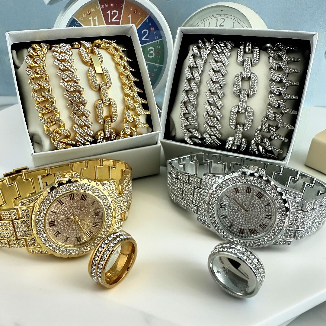 Hot selling Hip Hop 3-piece/set Starry Sky Watch with Diamond Set, Fashion Alloy Steel Strip Watch, European and American Trendy Quartz Watch Jewelry Gift Box（1*watch 1*bracelet 1*ring）