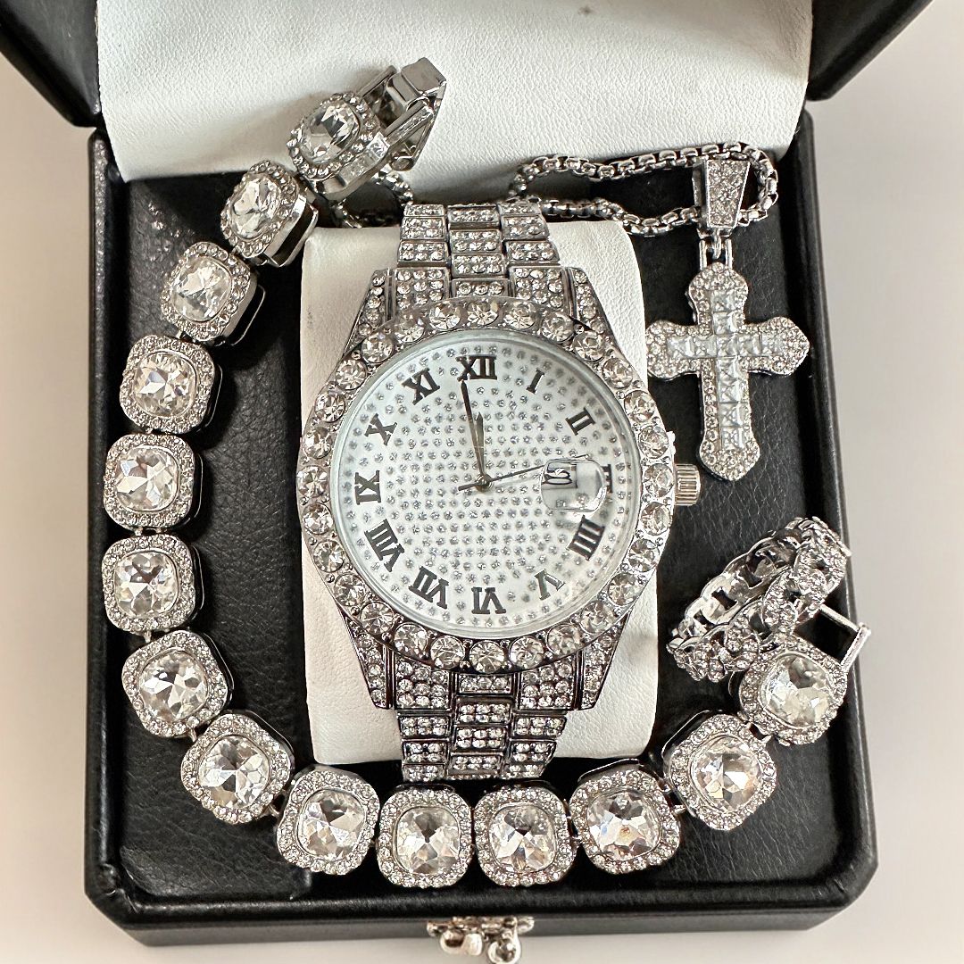 Hip hop bracelet watch necklace 4 pieces/set Diamond watch Hip hop Water Ghost American watch Luxury and atmospheric high-end silver watch（1*watch 1*bracelet 1*ring 1*necklace）