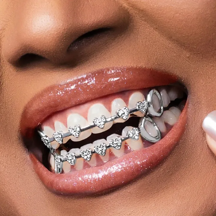 Hip hop braces with real gold electroplating 8-tooth micro inlaid with love and full diamonds cross-border HIPHOP braces Halloween hip-hop accessories