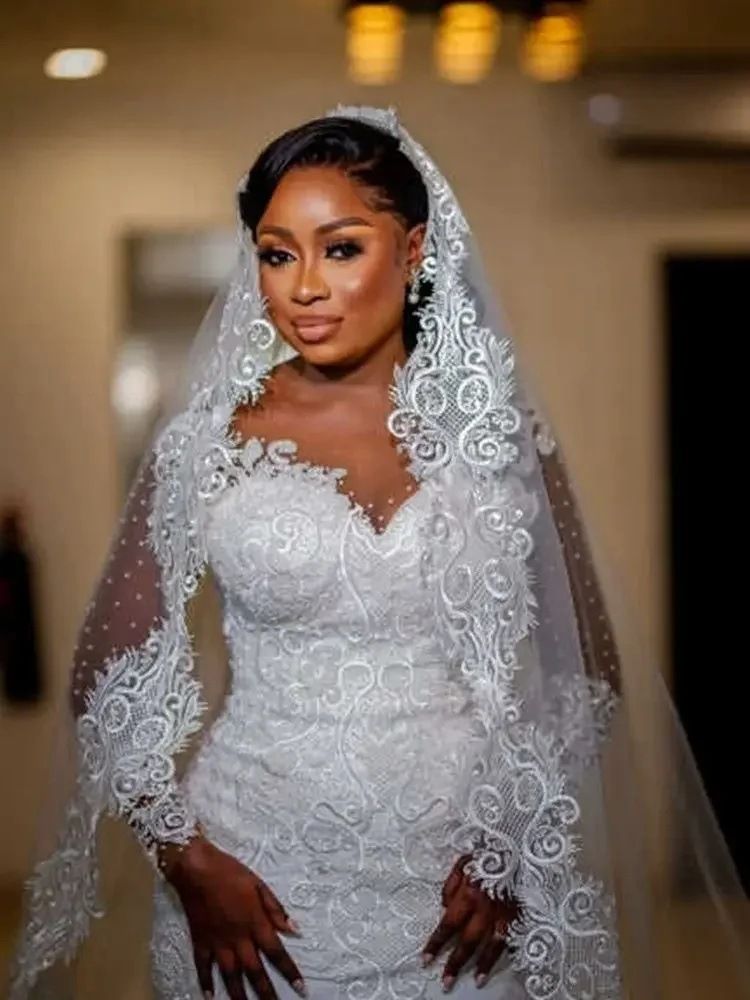 Customized Luxury Scoop Beaded Appliques Wedding Dress Robe De Mariée Illusion Long Sleeves Plus Size Mermaid Bridal Gowns