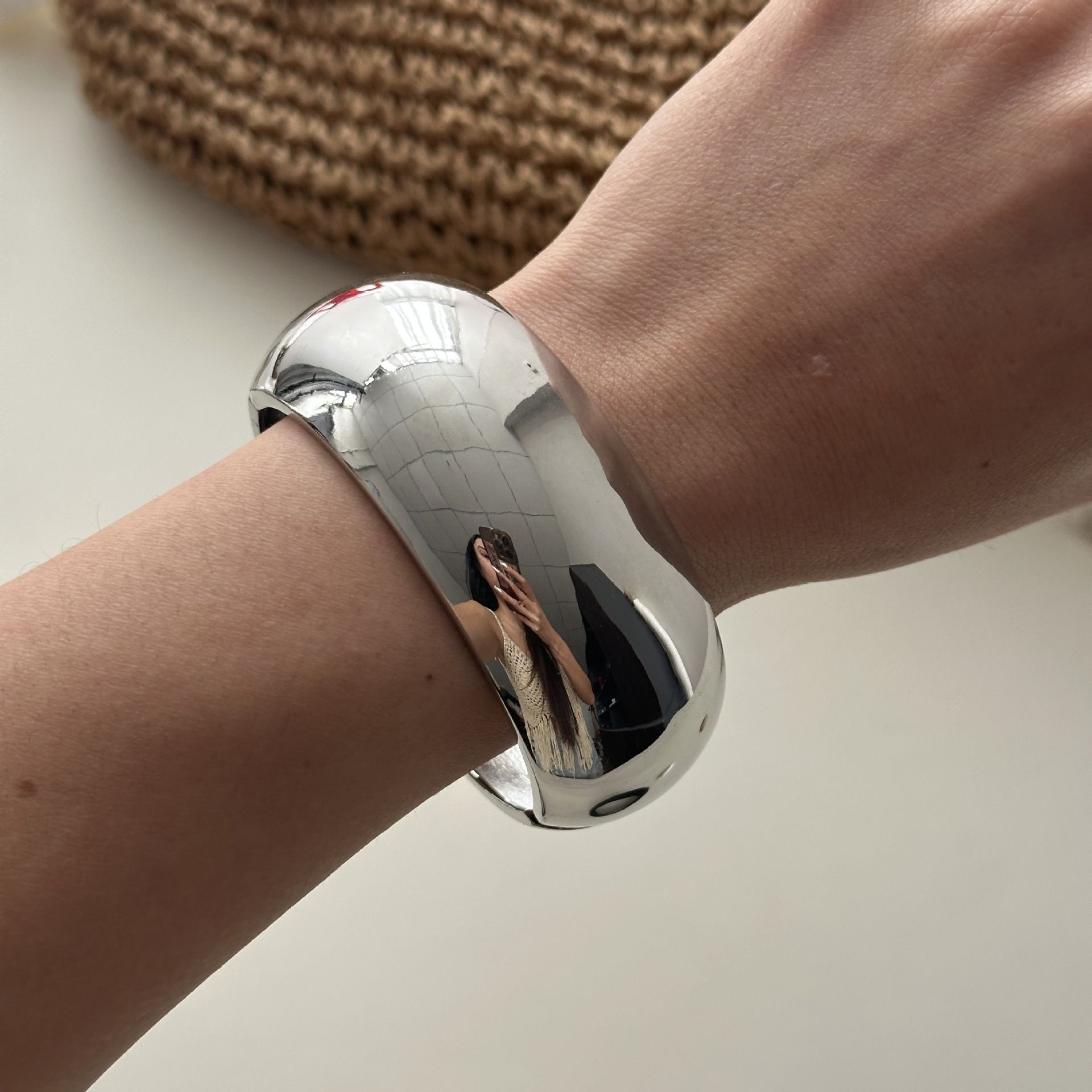 Minimalist Silvery Round Chunky Metal Cuff Bracelets Solid Black Wooden Wide Bangles Hip Hop Rock Geometric Wristbands Jewelry