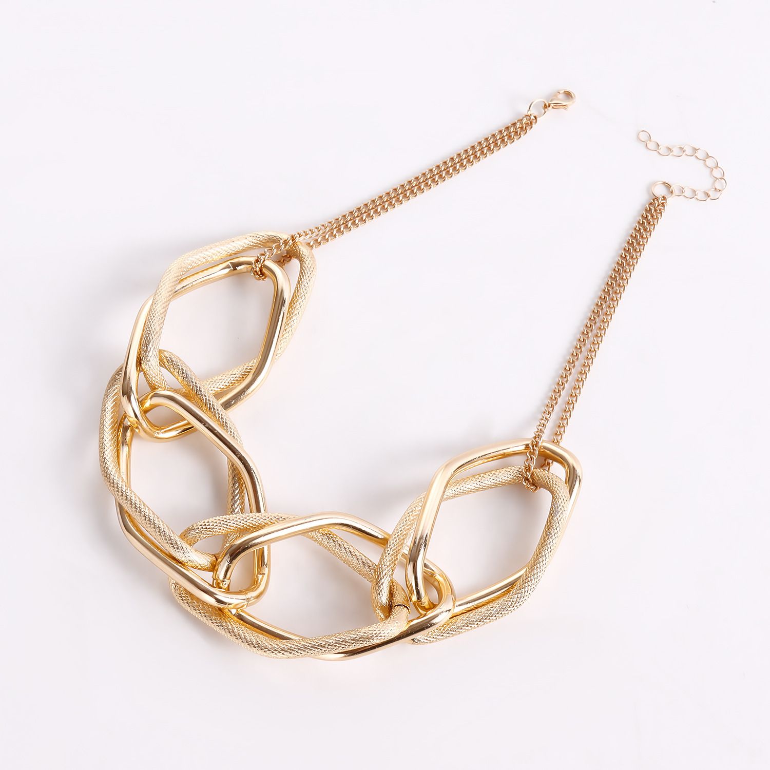 Exaggerated Big Thick Chain Short Choker Necklace for Women Trendy Statement Collar on the Neck Accessories 2025Fashion Jewelry