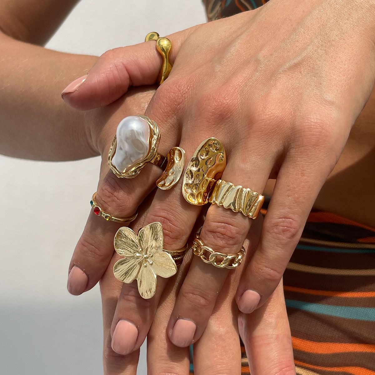 Chunky Knuckle Gold Stacking Ring jewelry set for women, boho statement ring with adjustable open band for all fingers Flower Ring baroque pearl ring,daily and party jewelry valentines gift for ladies