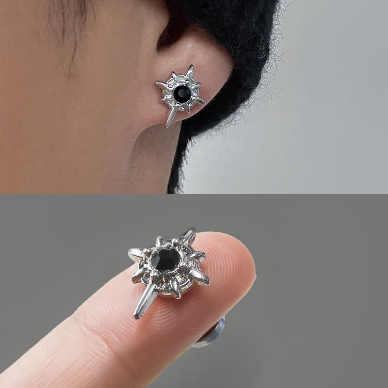 Eight-Pointed Star Black Diamond Earrings/Magnetic Clip-on Earrings for Men