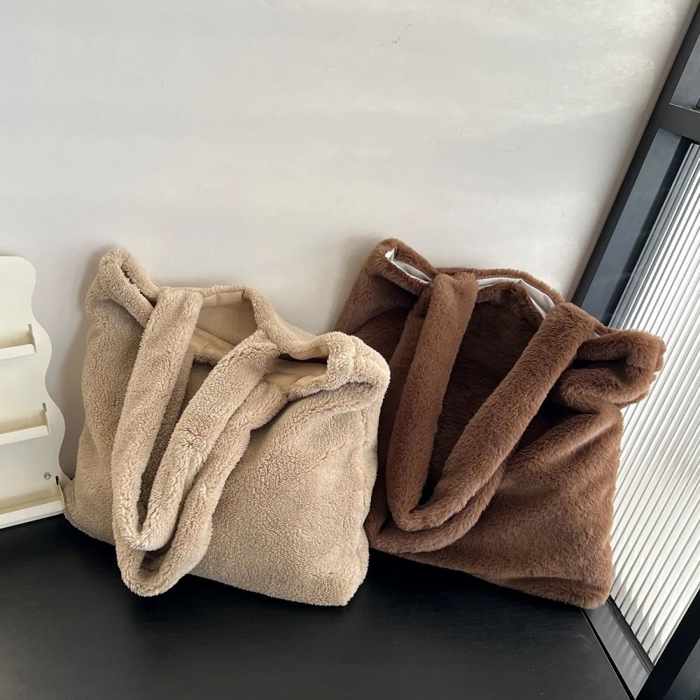 Women's Plush Underarm Bag Winter Lamb Faux Fur Shoulder Bag Solid Color Soft Fluffy Shopper Bags Large Capacity Casual Tote Bag Laptop Bag