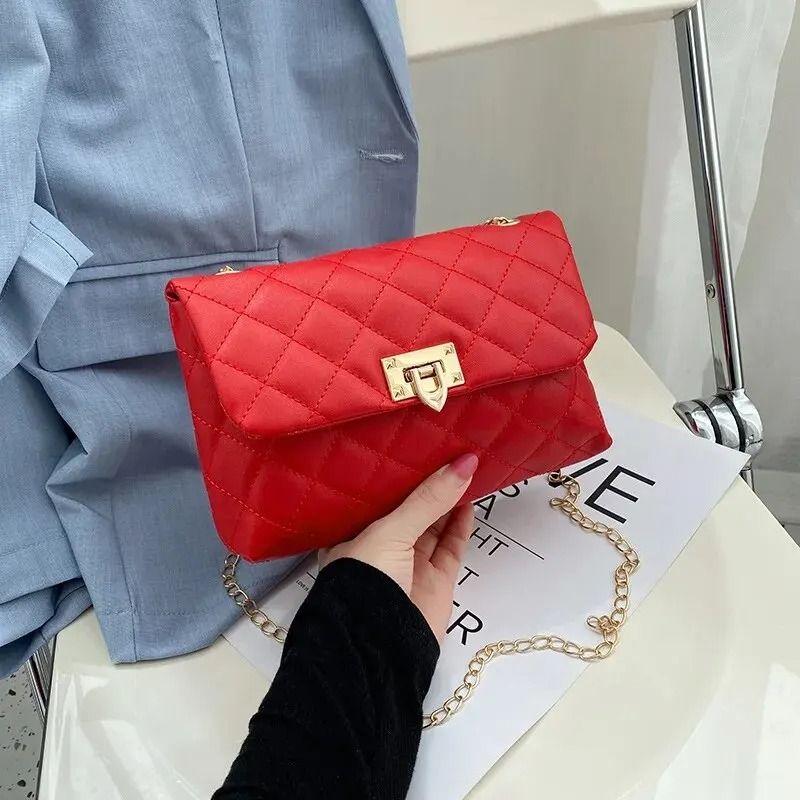 New Fashion Ladies Bags Fashion Chain Crossbody Small Square Bag Handbags Single Shoulder Fresh and Elegant Crossbody Women Ladies Girls Handbag