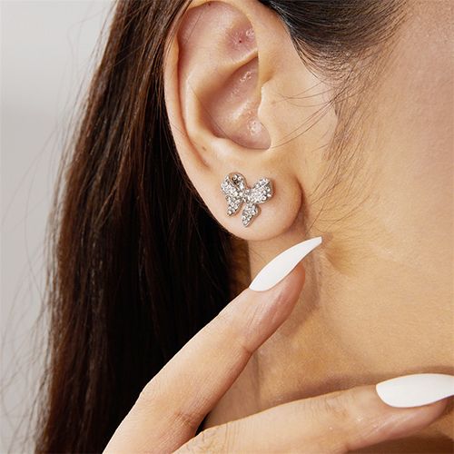 1-pair butterfly earrings electroplated with 18k white gold bow and simulated zircon earrings, 1 carat fashionable and luxurious butterfly earrings for women