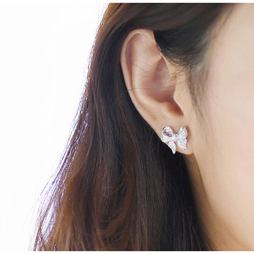 1-pair butterfly earrings electroplated with 18k white gold bow and simulated zircon earrings, 1 carat fashionable and luxurious butterfly earrings for women