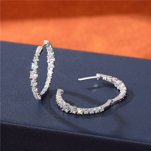 Lady New Fashion Round Zircon Earrings Women Unique Design Earrings Hoop Daily Wear. Niche Style Jewelry Accessories