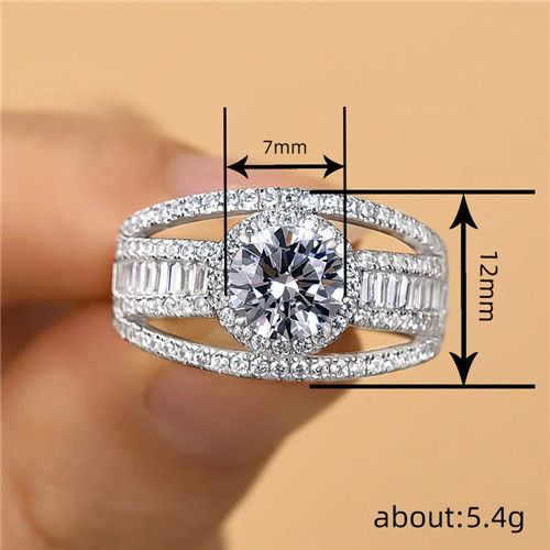 Lady New Fashion Engagement Ring Silver Color Round Zircon Shining Wedding Ring High Quality Ring Light Luxury Style Jewelry Gift