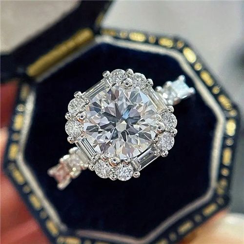 Lady New Fashion Wedding Ring Silver Color Engagement Ring Sparkling Micro-painted Zircon Fairy-like Light Luxury Ins Style Jewelry