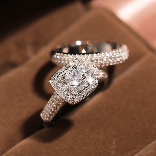 Lady Popular Wedding Proposal Rings full of Diamonds Micro-paved Couples Princess Cut Diamond Set Ring Fashion Luxury Engagement Ring