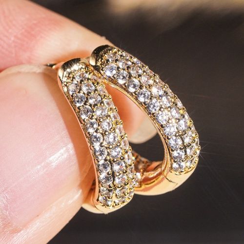 Lady New Fashion Earrings Japanese and Korean Commuting All-match Earrings Women U-shaped Studs Micro-paved Zircon Ins Style Gold Color Rhinestone Hoop
