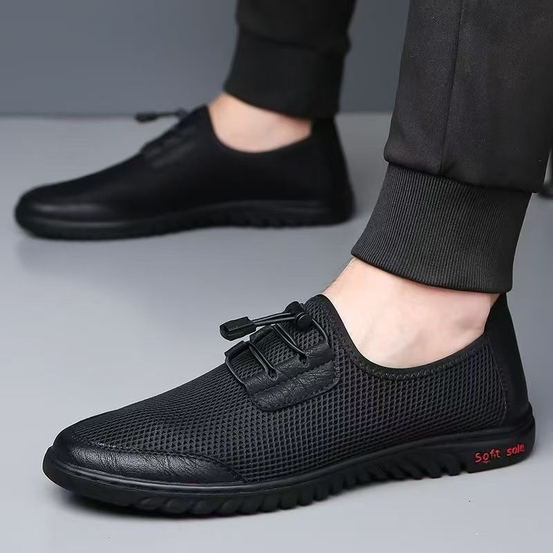 One foot men's breathable mesh shoes are lightweight casual shoes with cold air conditioning soft soles and thin black work shoes. They are lightweight and non slip work men's shoes.