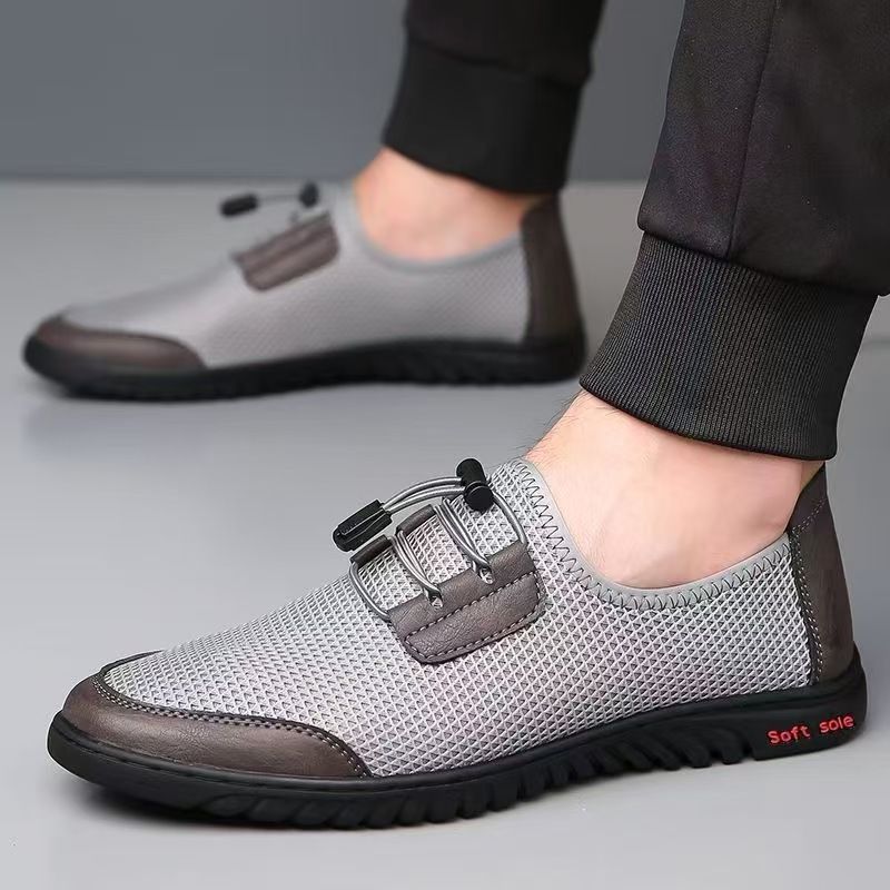 One foot men's breathable mesh shoes are lightweight casual shoes with cold air conditioning soft soles and thin black work shoes. They are lightweight and non slip work men's shoes.