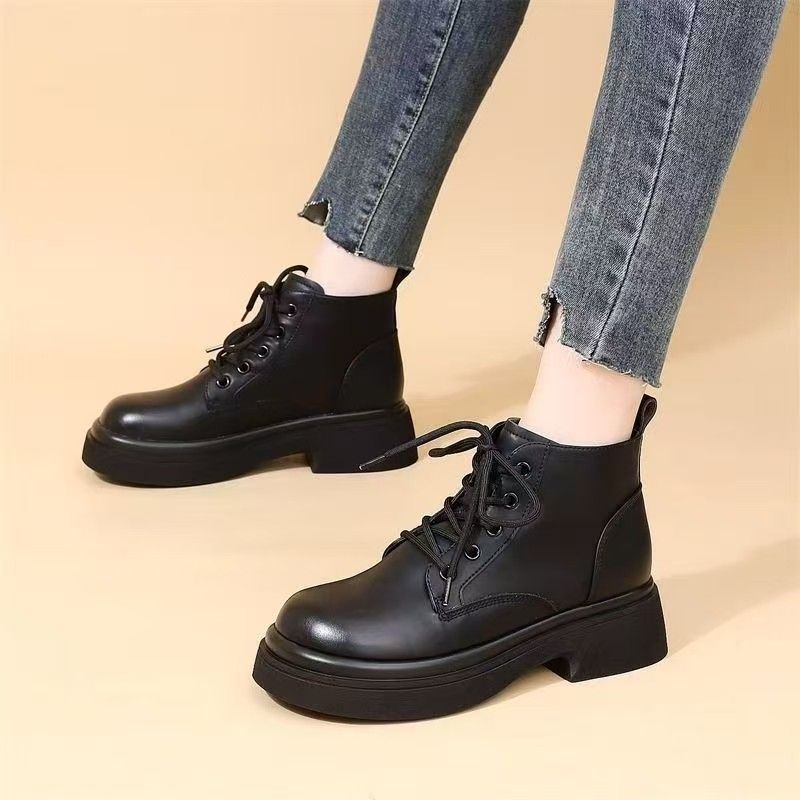 Ladies' leather shoes, round-toe lace-up Martin boots, large size, genuine leather, thick soles, versatile small leather shoes, ladies' business formal leather shoes