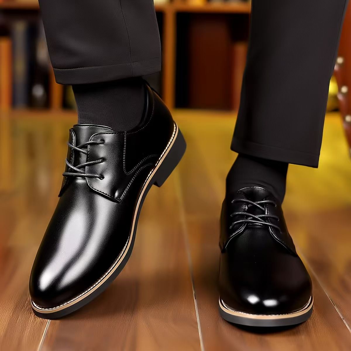 48 large leather shoes, soft-soled youth casual shoes, business formal leather shoes, men's banquet shoes.