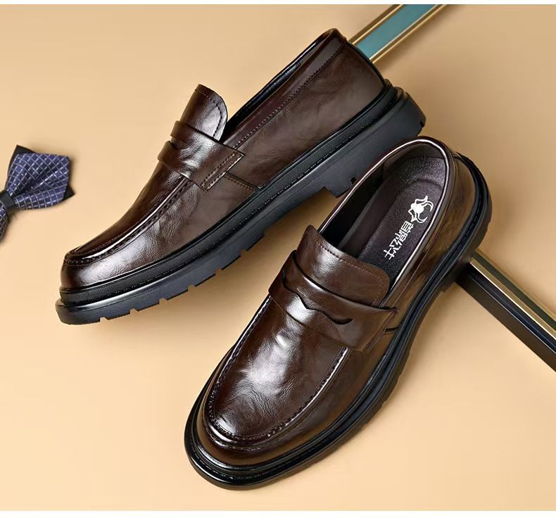 Formal leather shoes, stylish men's shoes, convenient one-step business formal leather shoes, and high-end thick-soled casual shoes for outdoor wear.