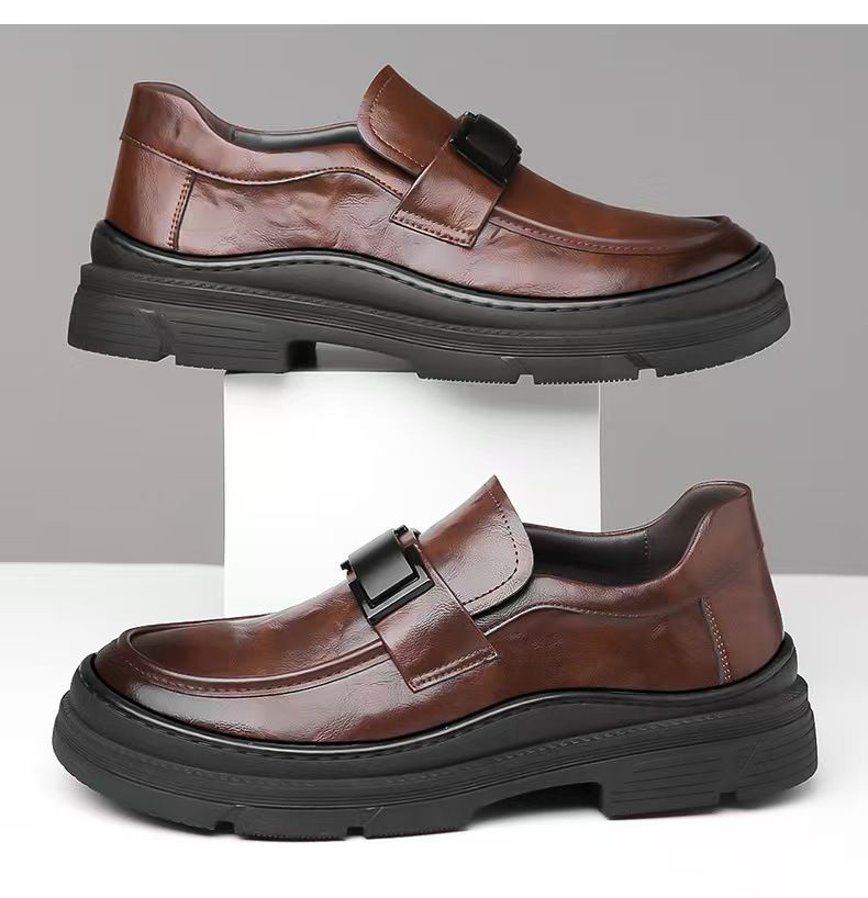 Thick-soled leather shoes, men's fashionable casual leather shoes with hand-grasped pattern, business formal leather shoes, wedding shoes.