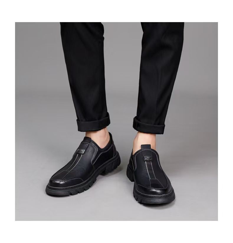 Men's business formal leather shoes, men's trendy low-top work shoes, fashionable board shoes, black men's leather shoes, wedding shoes.