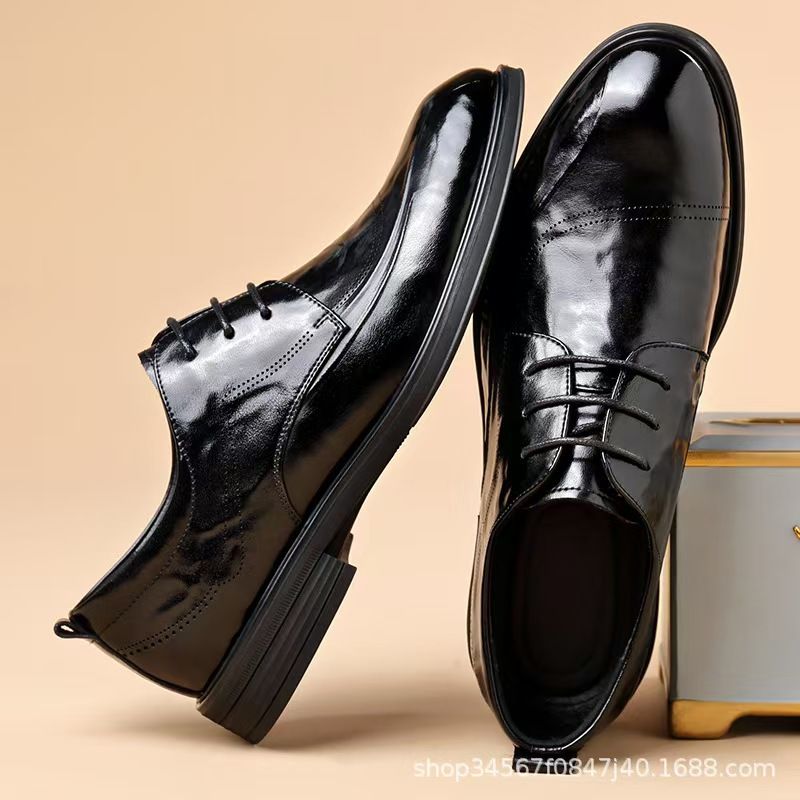 Business formal leather shoes, casual men's shoes, breathable genuine leather pointed-toe wedding shoes, black men's leather shoes.
