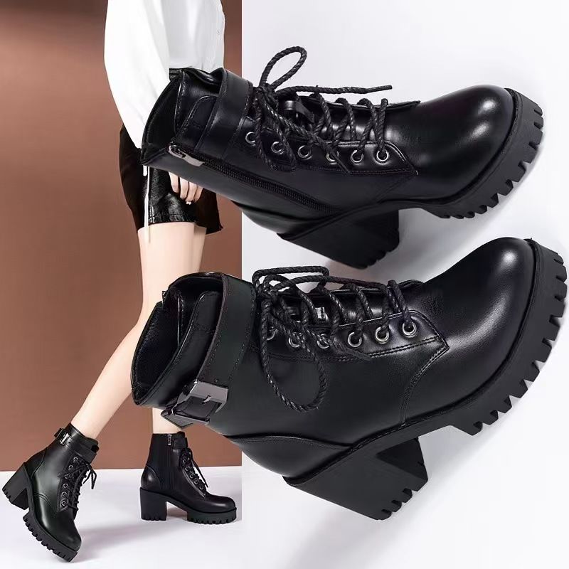 Large-size women's boots, lace-up round-toe buckle-strap thick-soled short-calf women's boots, fashionable black Martin boots, high heels.