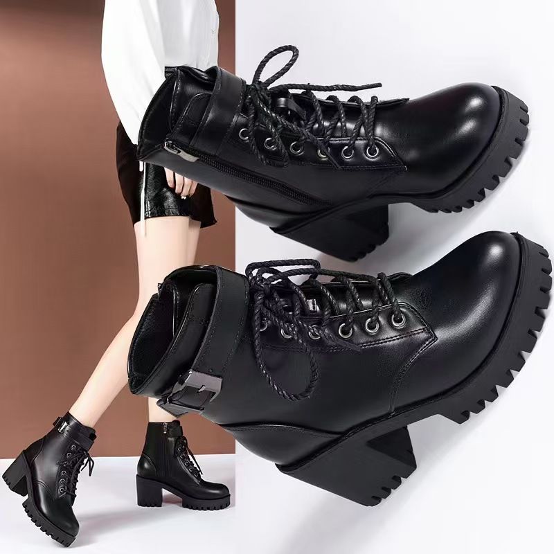 Large-size women's boots, lace-up round-toe buckle-strap thick-soled short-calf women's boots, fashionable black Martin boots, high heels.